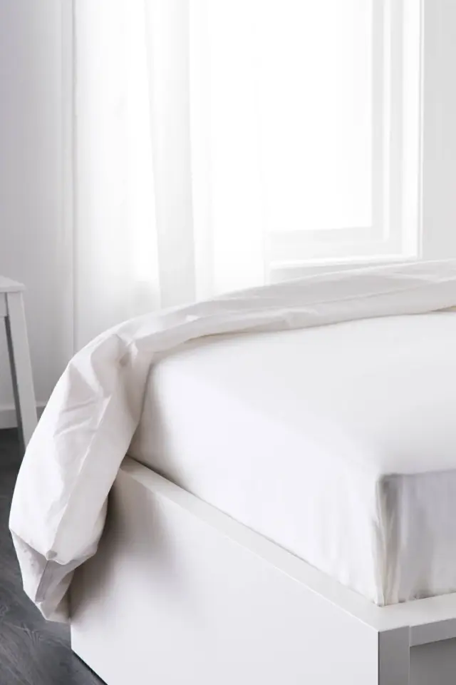 60 Tel Çift Kişilik Lastikli Otel Çarşafı