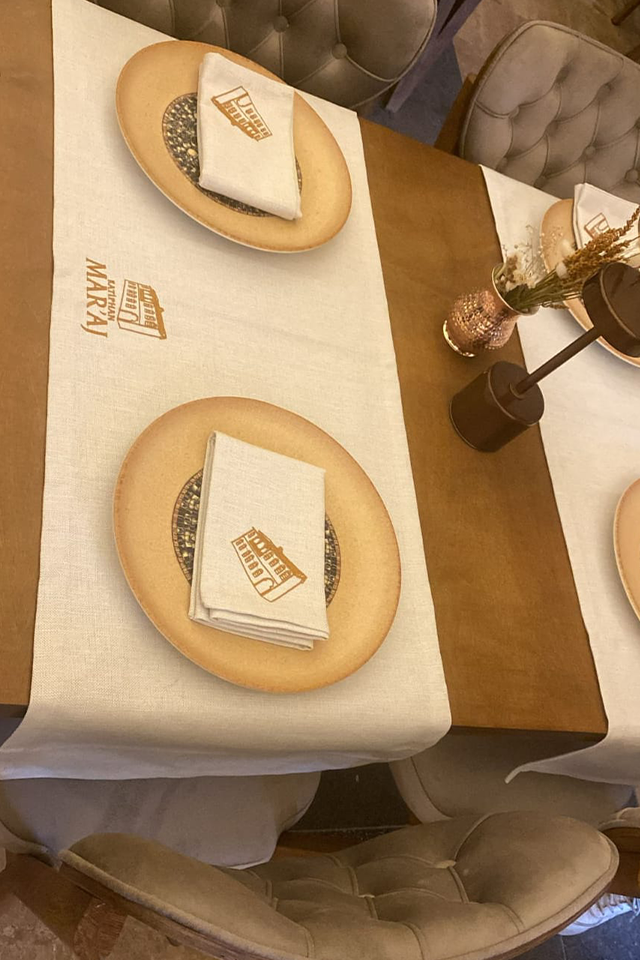 Masa Örtüsü & Runner - Servis Peçete